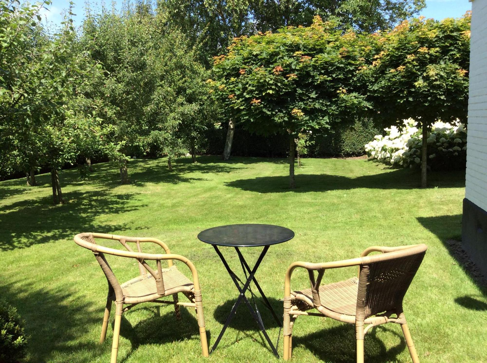 B&B De Tol Hulst Exteriör bild